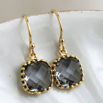 Dainty Anthracite Boucles d'oreilles Or pour la vente par Laalee Jewelry