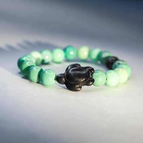 Foxfire Stones - Wholesale Beaded Bracelet - White Braided Elastic - Rish Green / Green Chysoprase Agate Turtle Beach Bracelet