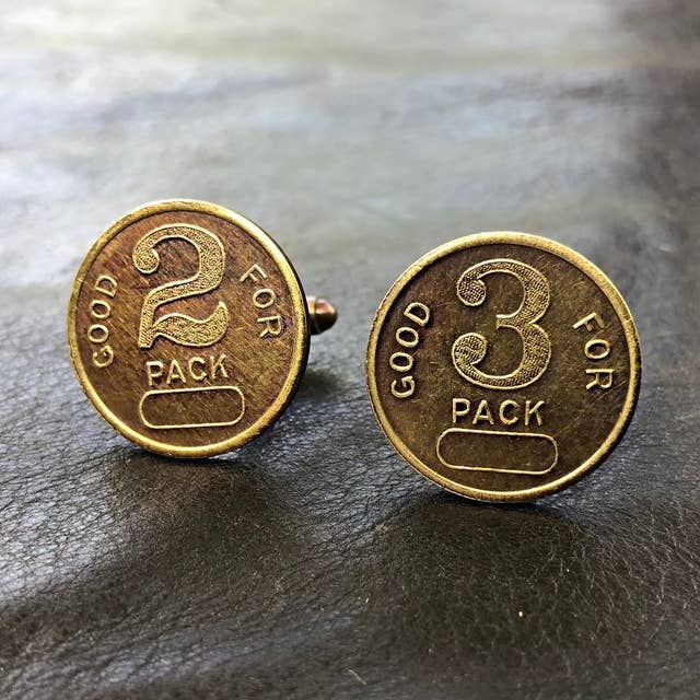 Boutons de manchette en forme de jeton de cigarette, boutons de manchette en forme de pièce Vintage Cig Pack pour la vente par ASTALI