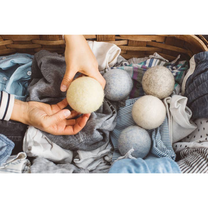 LooHoo Wool Dryer Balls - Wholesale Dryer Balls - Light Gray Wool Dryer Ball1