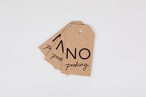 Wrinkle & Crease Paper Products - Wholesale Gift Tag - No Peeking Gift Tag5