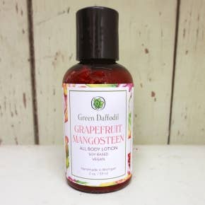 Green Daffodil Bath & Body - Wholesale Hand & Body Lotion - Grapefruit Mangosteen Mini Soy Lotion Bottle0