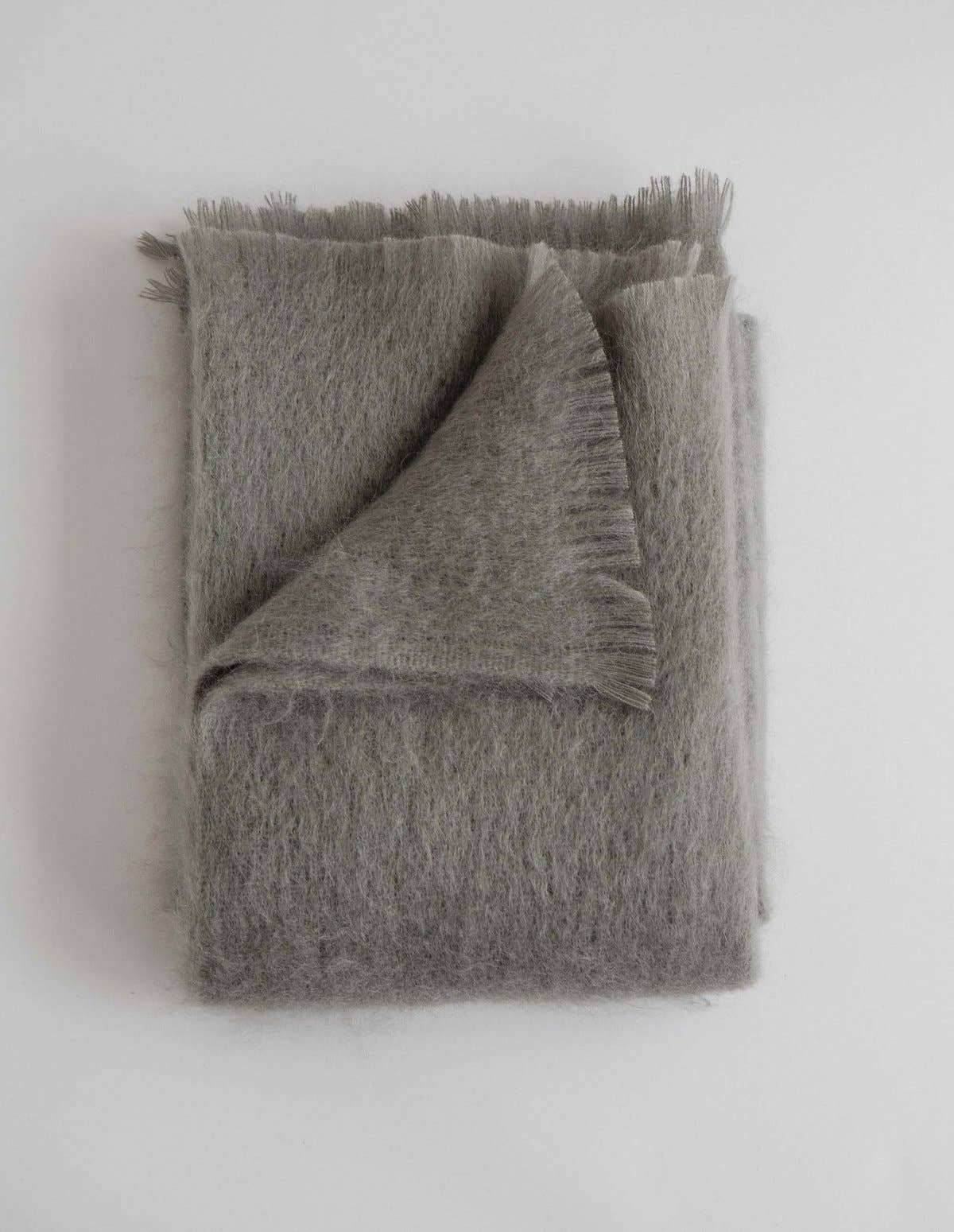 Evangeline Linens - Wholesale Throw Blanket - Mohair Throws12