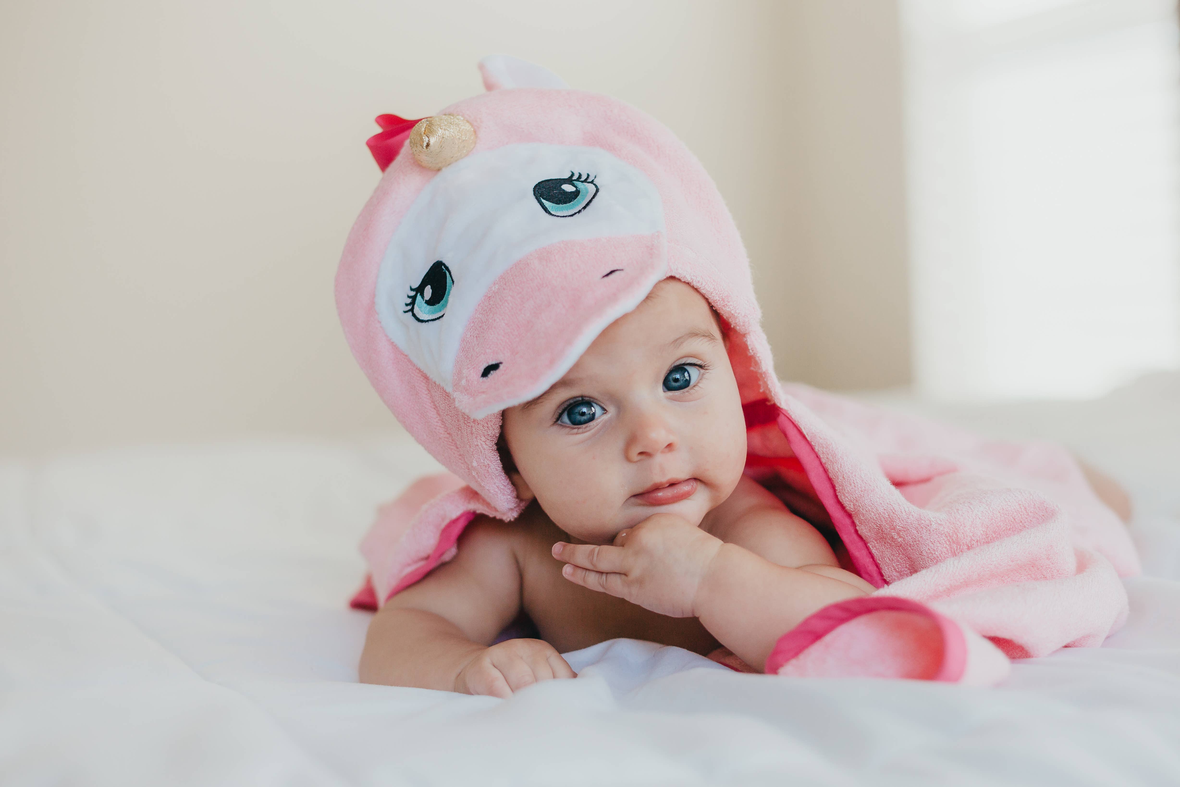 Kloud Bambu | Bamboo Towels & Blankets – Engroshandel Håndklæde med hætte - Børn og baby – Bambus Baby Hætteklædte Håndklæde - Pink Unicorn7