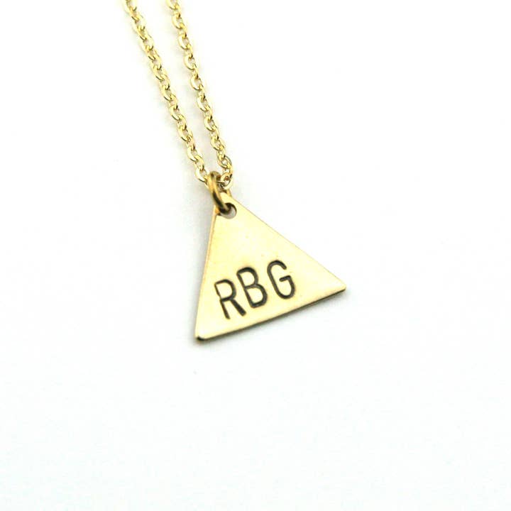 RBG messing handgestempelde driehoek ketting voor wholesale door Peachtree Lane Co.