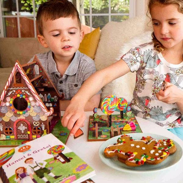 Storytime Toys - Venta al por mayor Conjunto de juguetes - Niños - Set de libro y juego de Hansel y Gretel3