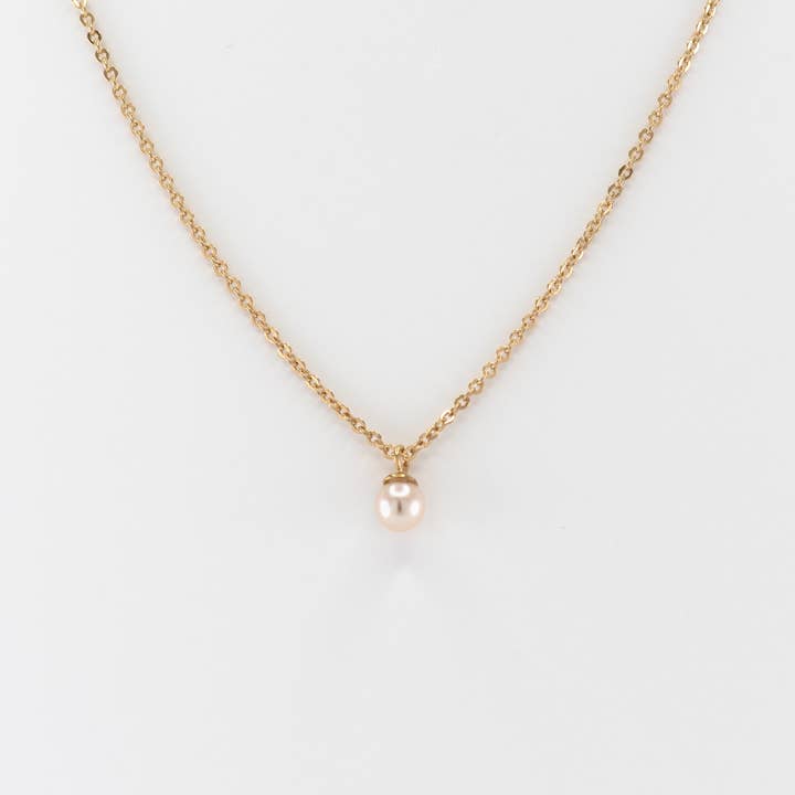 Judith Pearl Yellow Gold Necklace for wholesale by Minette