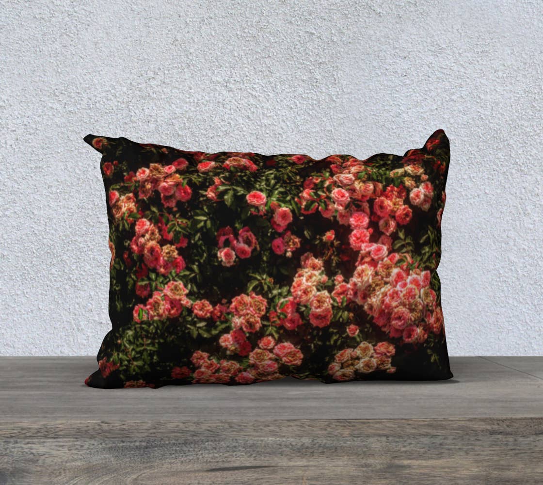 Menen Pictures Shop - Wholesale Throw Pillow Cover - "Rose Garden" Pillow Case II