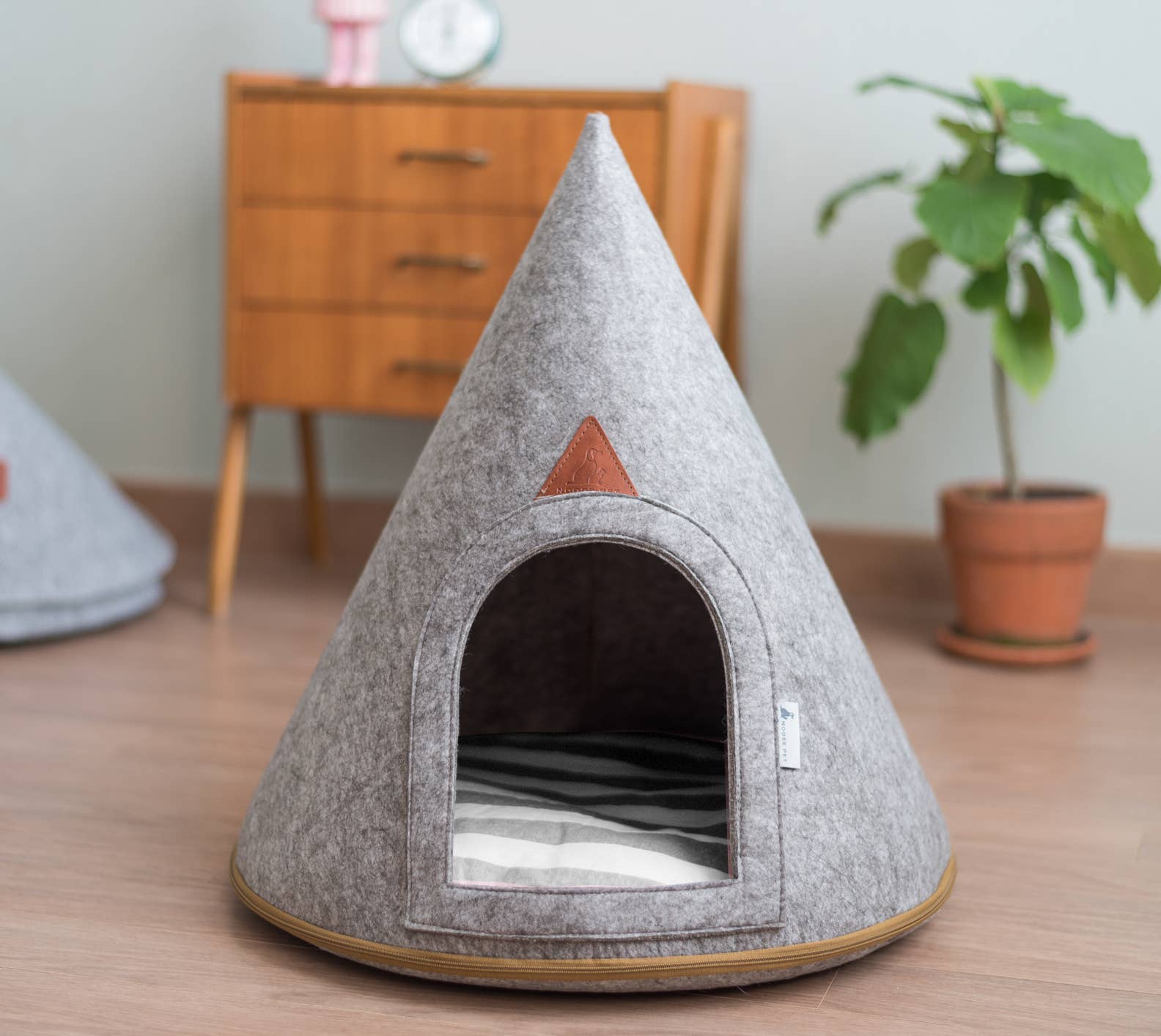 Nooee pet - Wholesale Pet Cave - Cat/Dog - Nooee Pet Bella Cave – Size XS Foldable Travel Pet Home3