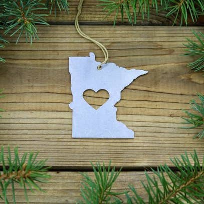 Iron Maid Art - Wholesale Ornament - Minnesota State Metal Holiday Gift Christmas Ornament