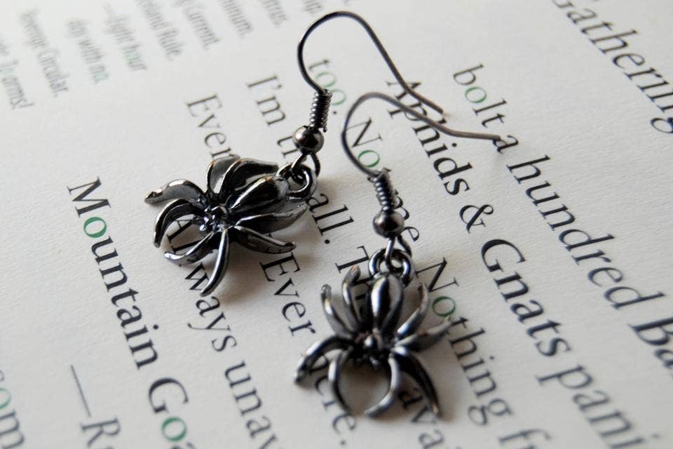 Enchanted Leaves - Vente Boucles d'oreilles pendantes - Boucles d'oreilles Spoky Spider1
