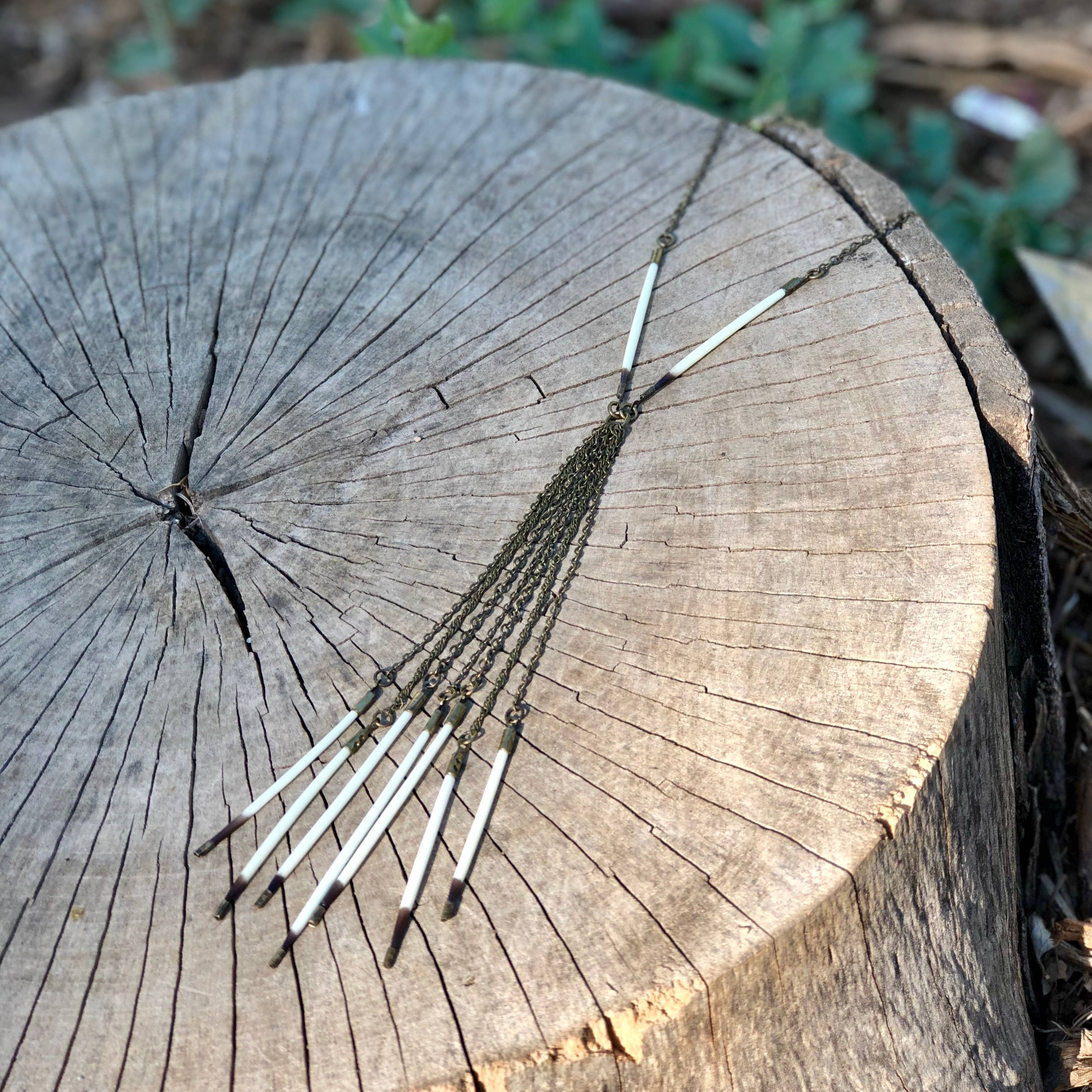 ASTALI – wholesale Pendant/charm necklace – Porcupine Quill Fringe Necklace, Black/Brown & Ivory/White6