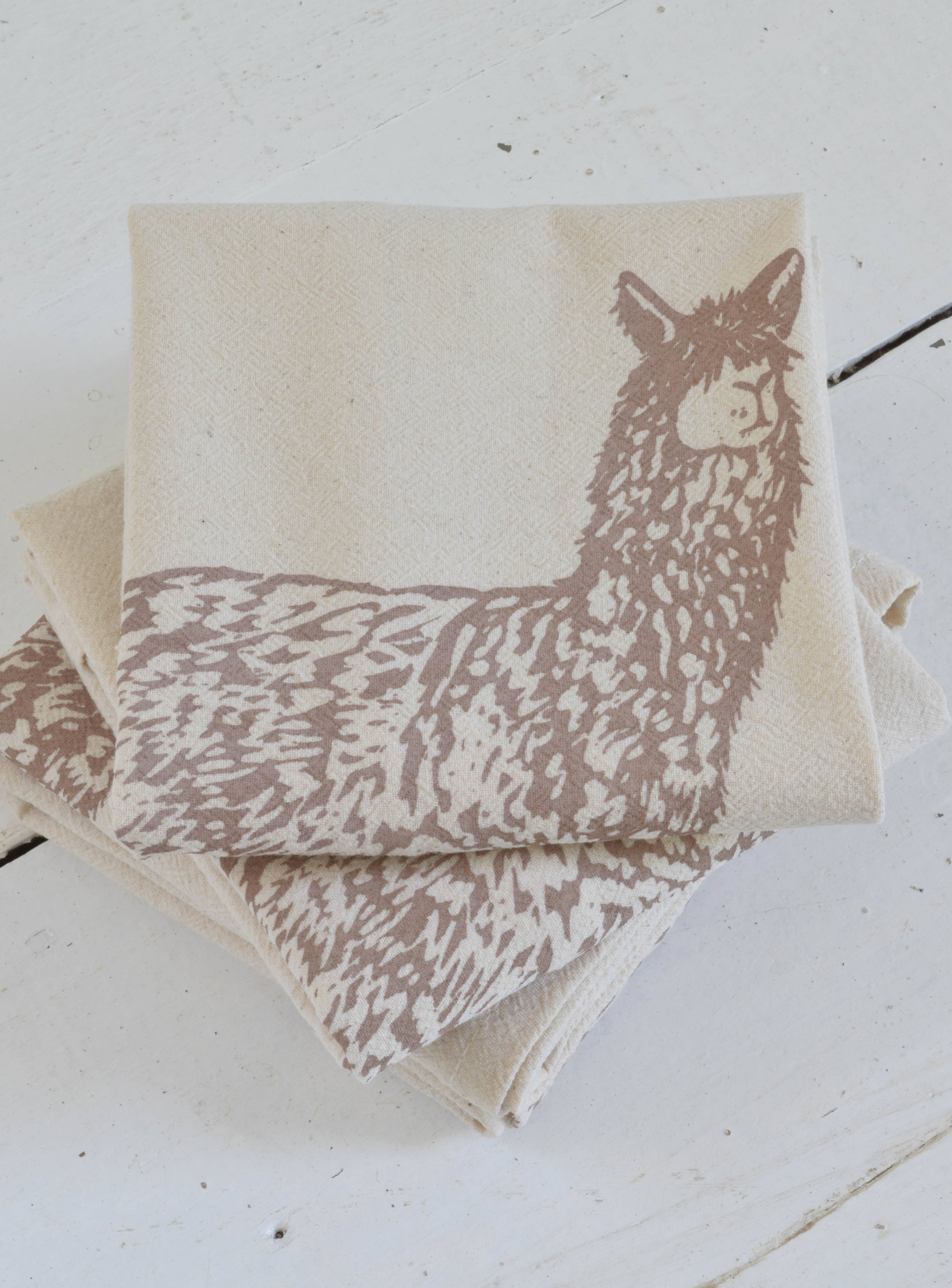 Hearth and Harrow - Wholesale Dinner & Cloth Napkin - Set of 4 Organic Cotton Llama Napkins - Mocha Brown - Animal1