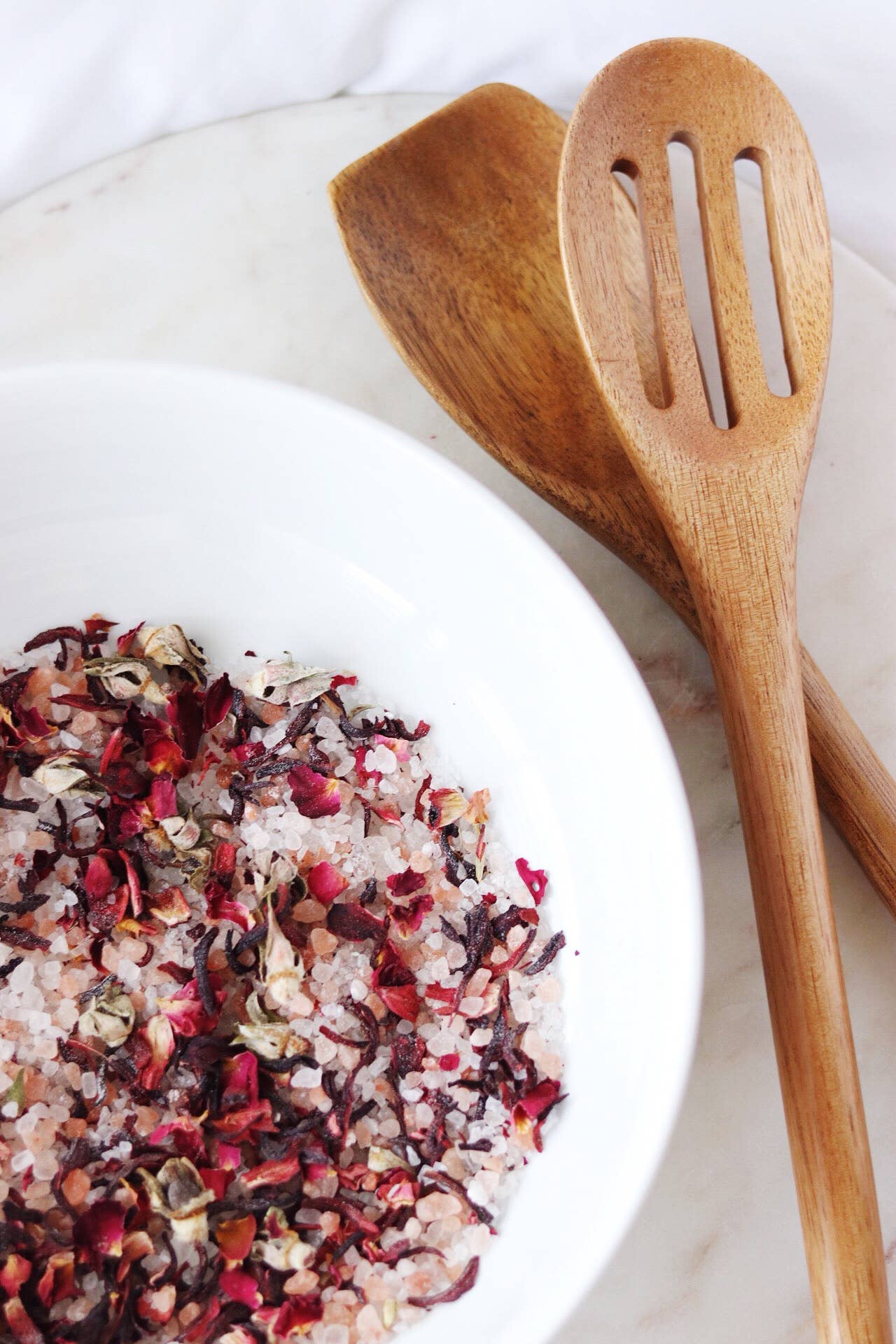 Pantry Products - Skin, Body, + Wellness - Wholesale Bath Salts - Pretty In Pink Sea Salt Soak  - Hibiscus Jasmine Bath Salt1