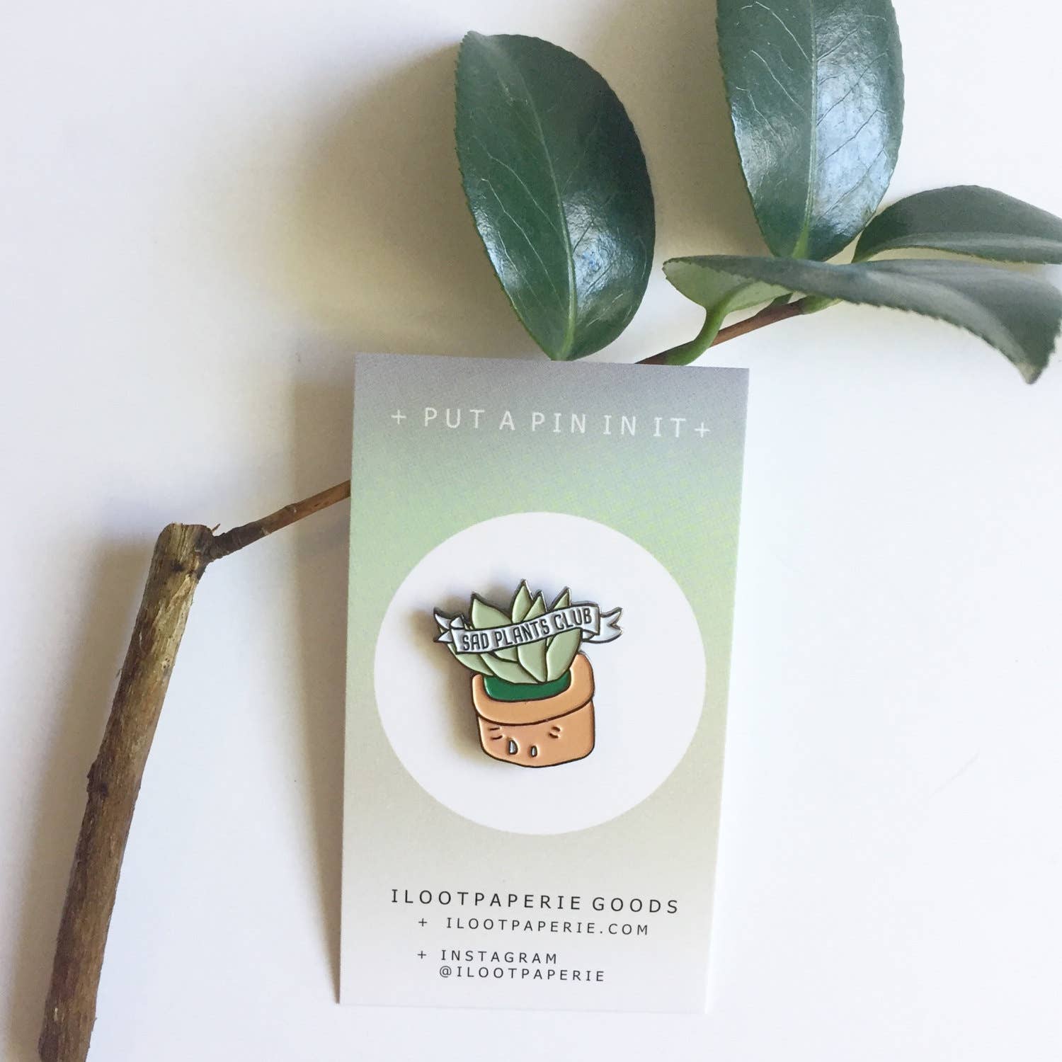 ILOOTPAPERIE - Venta al por mayor Botón/prendedor - Sad Plantas Club Esmalte/Pin de Solapa3