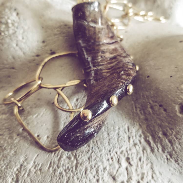 Bisjoux - Wholesale Pendant/Charm Necklace - Brass chain antler Big horn pendant necklace9