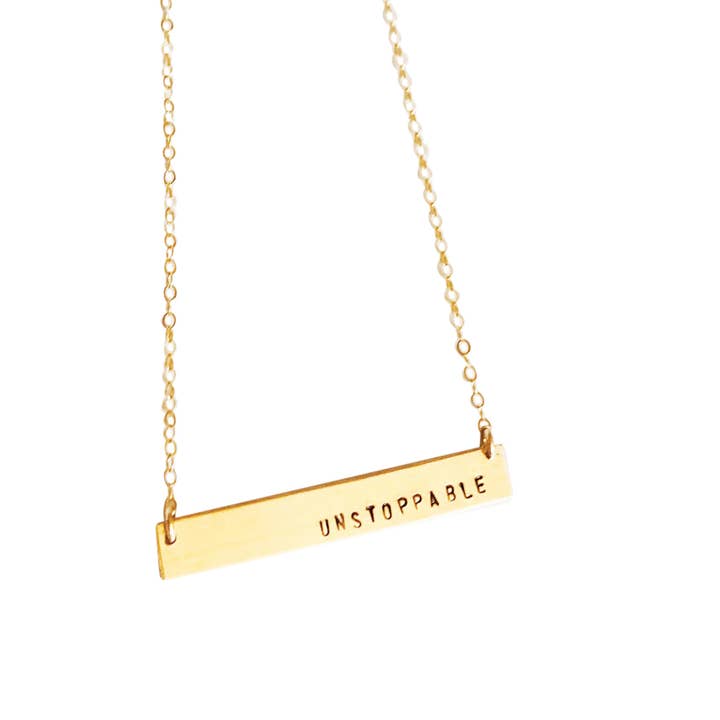Collier Barre Instoppable pour la vente par Lux + Luca Jewelry Co.