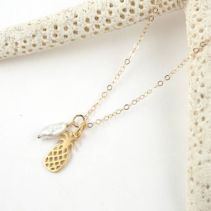 22k vermeil baby pineapple & freshwater keshi pearl necklace for wholesale by Midori Jewelry Hawaii