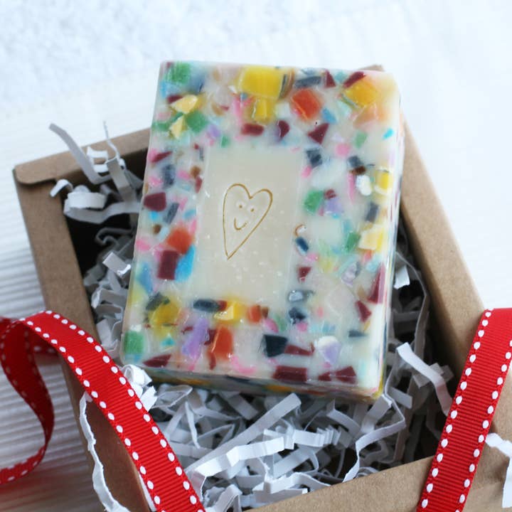 One Leaf Soap - Wholesale Bar Soap - Organic Valentine's Love Actually Soap (Love Spell) 5.5oz