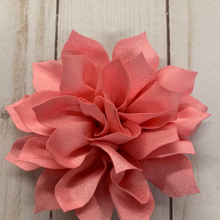 Rachel's Ribbons - Wholesale Hair Clip - Kids - Lily Flower Clip - Large3