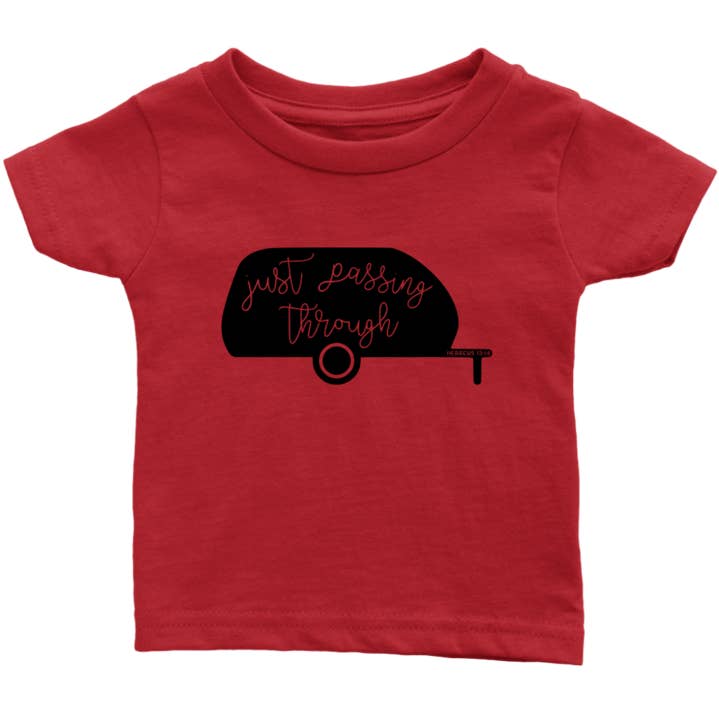 T-shirt pour enfants - Rouge pour enfant pour la vente par A Quiver Full