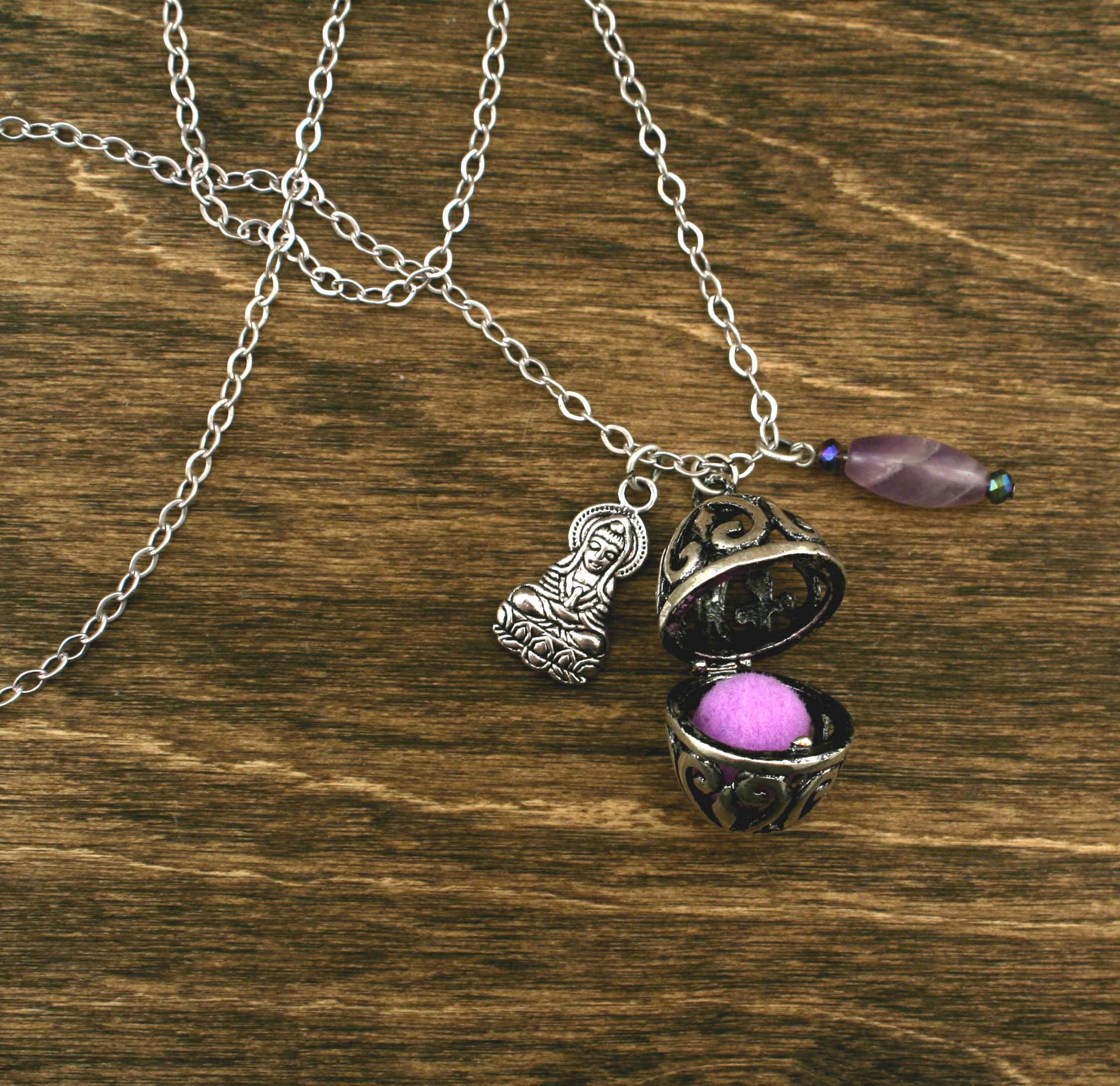 AAOTE - Wholesale Aromatherapy Necklace - Valentine Gift Aromatherapy Diffuser Locket on long chain1