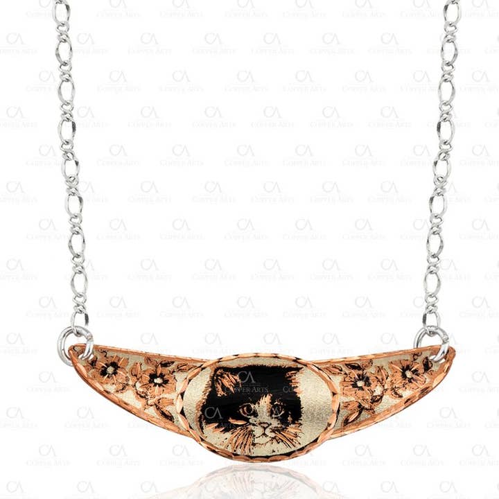 Colliers ras du cou JC 28 pour chatons pour la vente par COPPER ARTS INC.