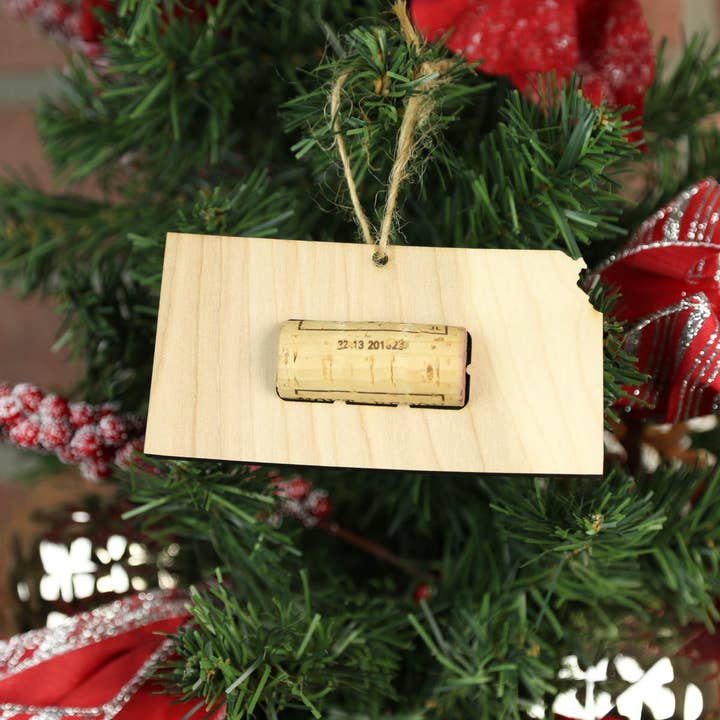 Torched Products - Wholesale Ornament - Wooden Wine Cork Trap Ornaments68