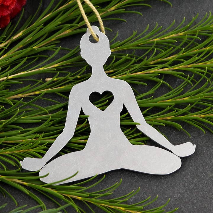 Lotus Yoga Pose Metall Urlaub Geschenk Weihnachtsverzierung für den Großhandel von Iron Maid Art