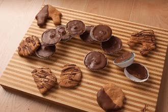 Paw Street Barkery - Wholesale Pet Treats - Dog - Single Carob Peanut Butter Cups for Bakery Case3