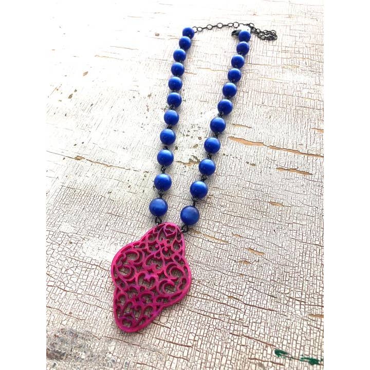 Leetie Lovendale - Wholesale Pendant/Charm Necklace - Sapphire Blue & Hot Pink Boho Lace Beaded Necklace1