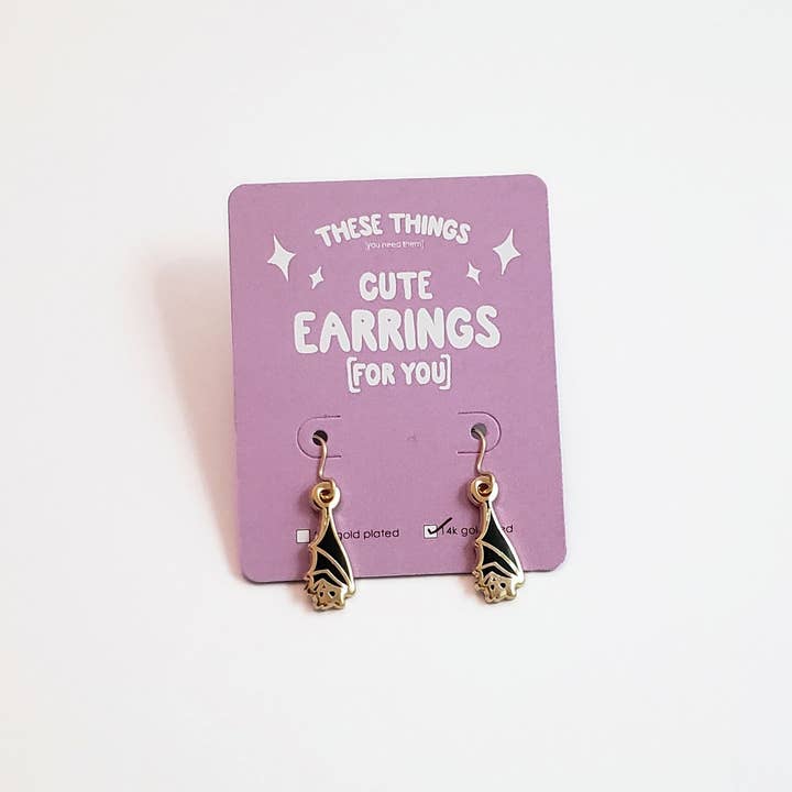 Orecchini pendenti a pipistrello per la vendita all'ingrosso da parte di These Things