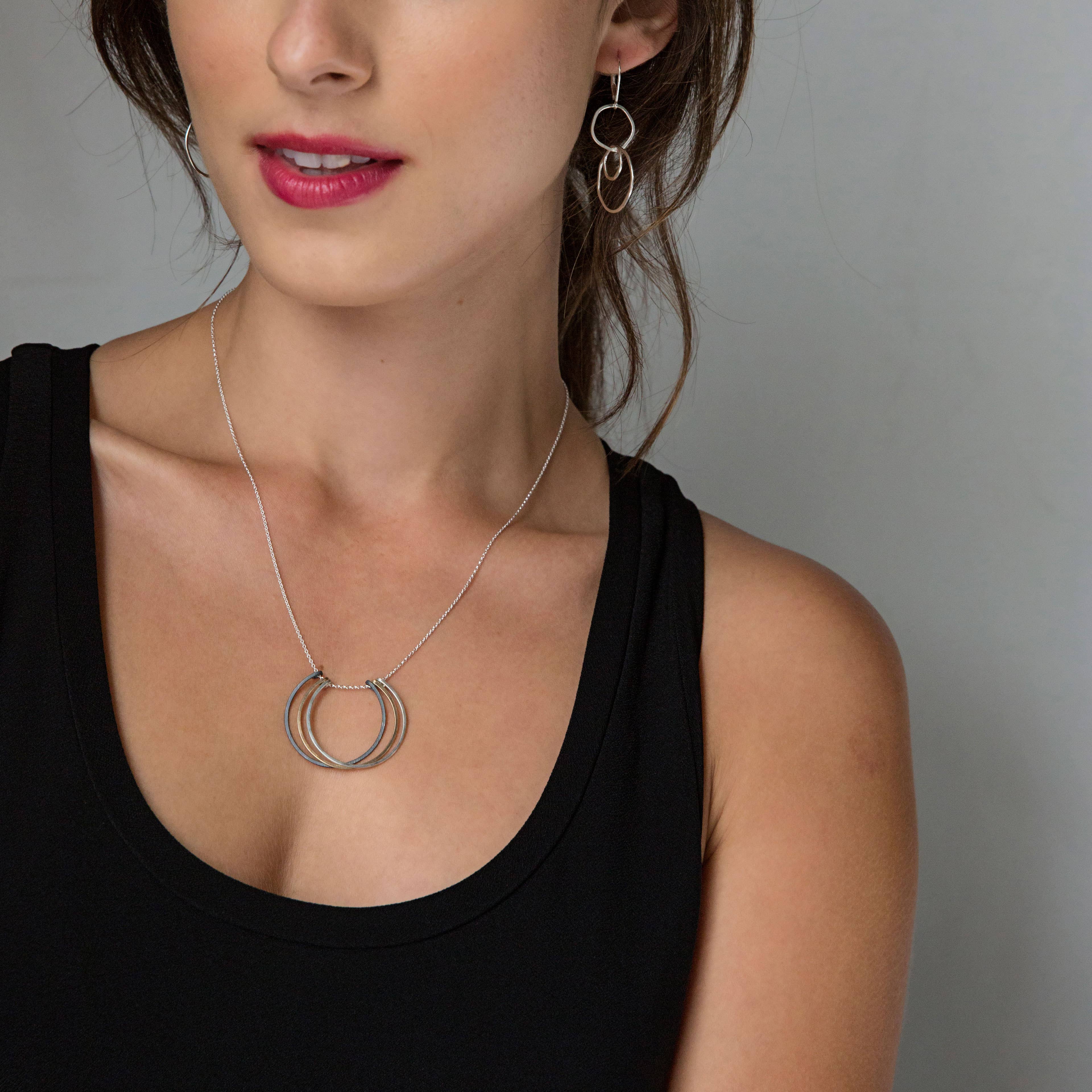 Freshie & Zero - Wholesale Pendant/Charm Necklace - Mixed Metals Honey Petals Necklace hammered layered circles2