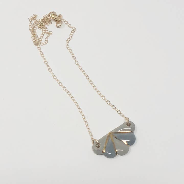 GF - Petal - 1/2’’ for wholesale by By Ly ceramics