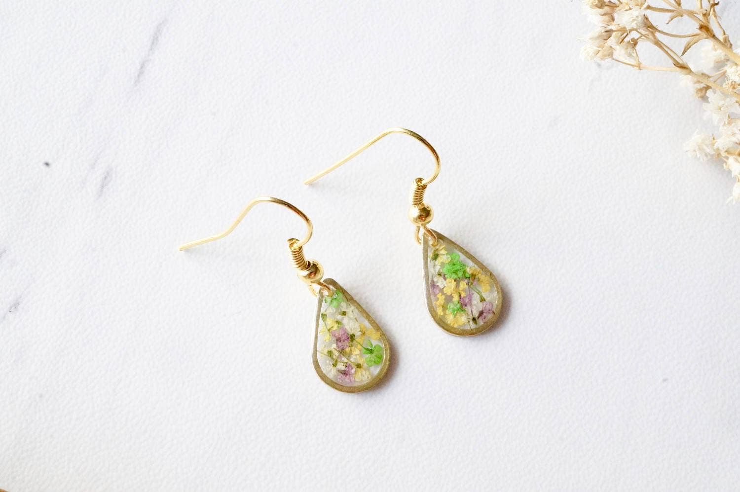 Ann + Joy - Wholesale Dangle Earrings - Gold Teardrops in Purple, Yellow, White & Green Real Dried Flowers and Resin Earrings1