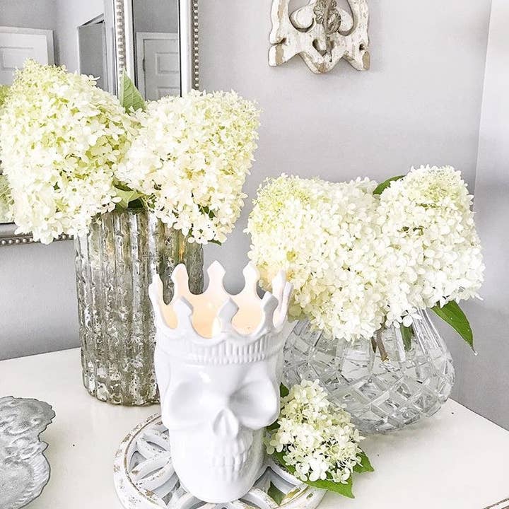 Thompson Ferrier - Wholesale Jar/filled candle - White Skull Perfumed Candle - Aromatic Rose2