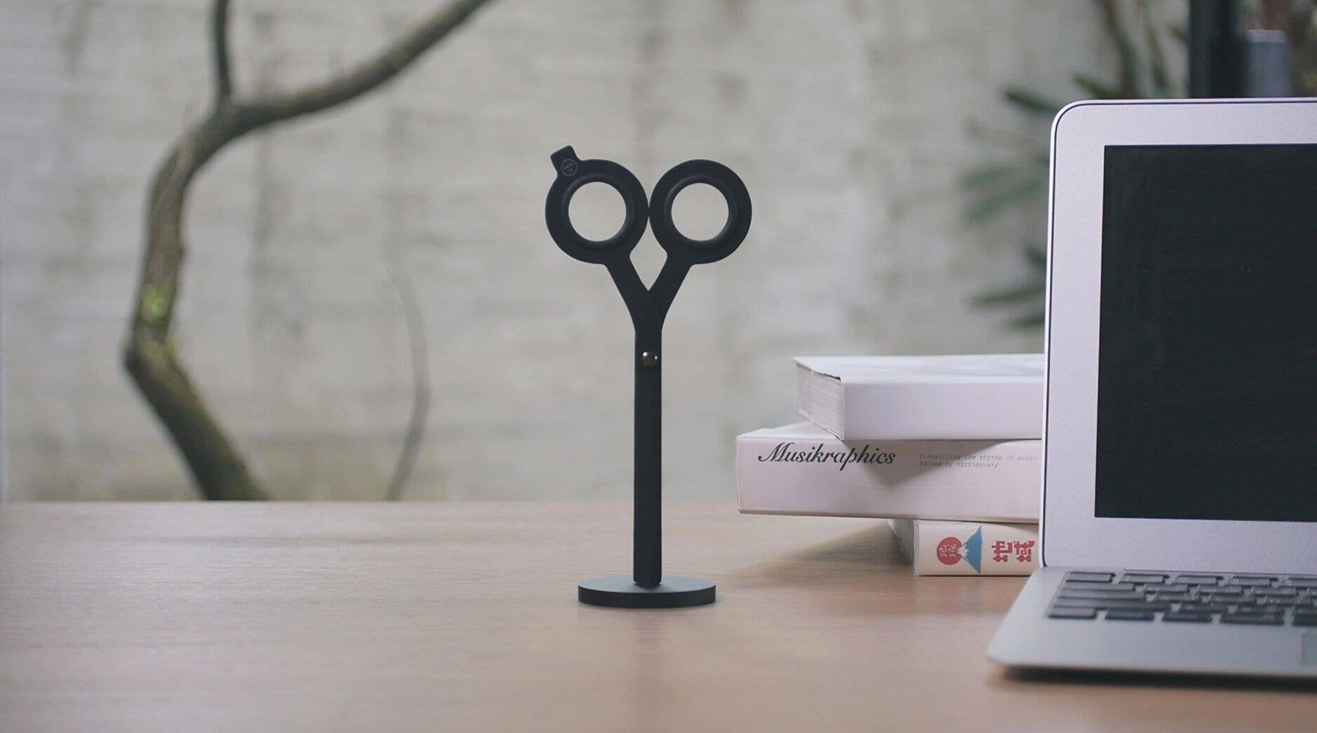 HMM - Wholesale Scissors - Black Scissors7