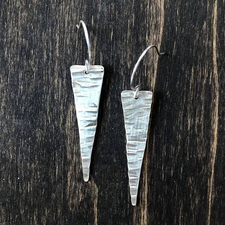 Orecchini Triangolo in Argento per la vendita all'ingrosso da parte di Jester Swink