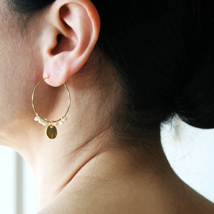 Laura Stark Designs - Vente Créoles - Créoles Pearl Boho | Créoles en perles2