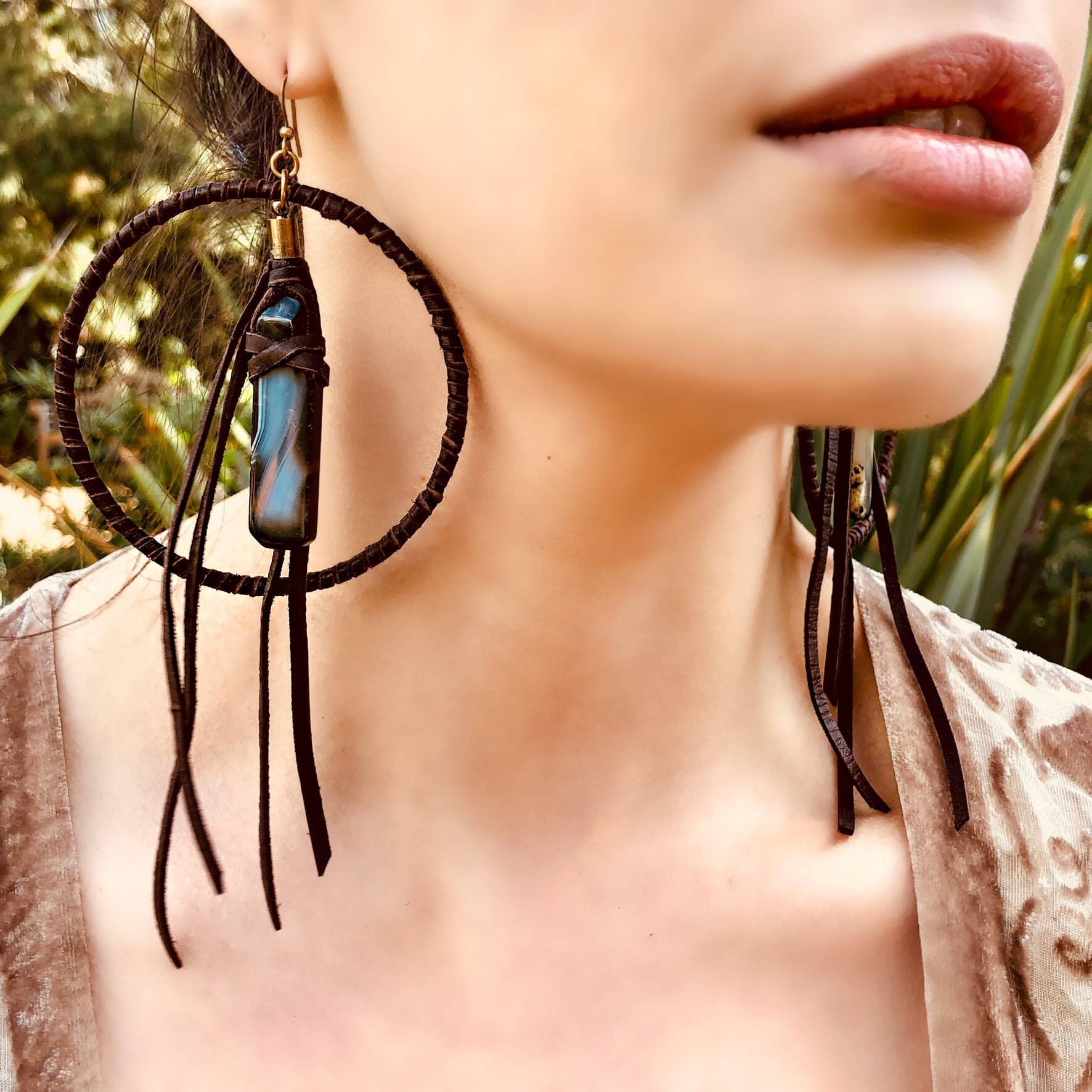 ASTALI - Wholesale Dangle Earrings - Leather Hoops - Agate & Chocolate, Leather & Stone Earrings5