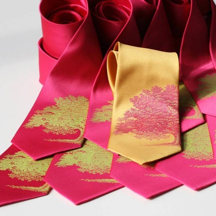 Cyberoptix Tie Lab - Wholesale Necktie - Men's - Oak Tree Necktie, Tree Silhouette Tie2