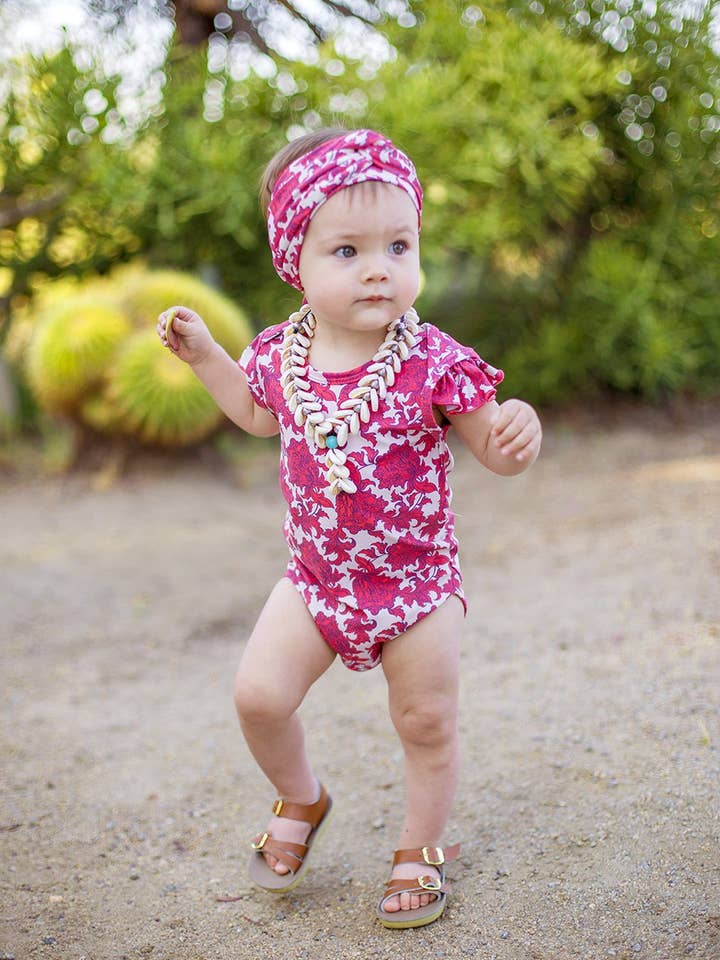 Combinaison Rose de Braise pour la vente par Kapri Couture Bohemian