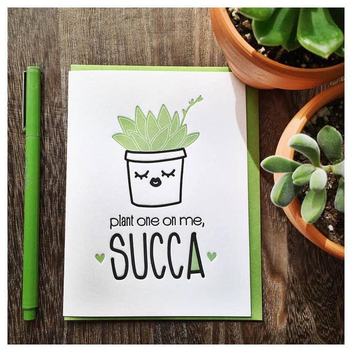 Kiss and Punch - Venta al por mayor Tarjetas de San Valentín - Tarjeta tipográfica Kissy Suculent Plant Love Valentine's Day1