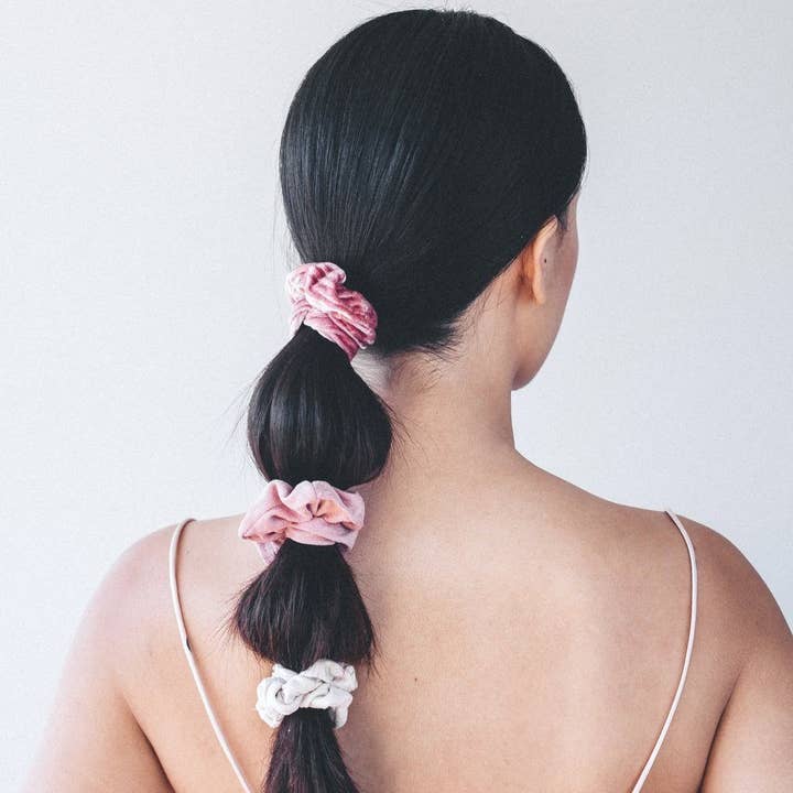 KITSCH - Wholesale Scrunchie - Women's - Velvet Scrunchies - Blush and Mauve