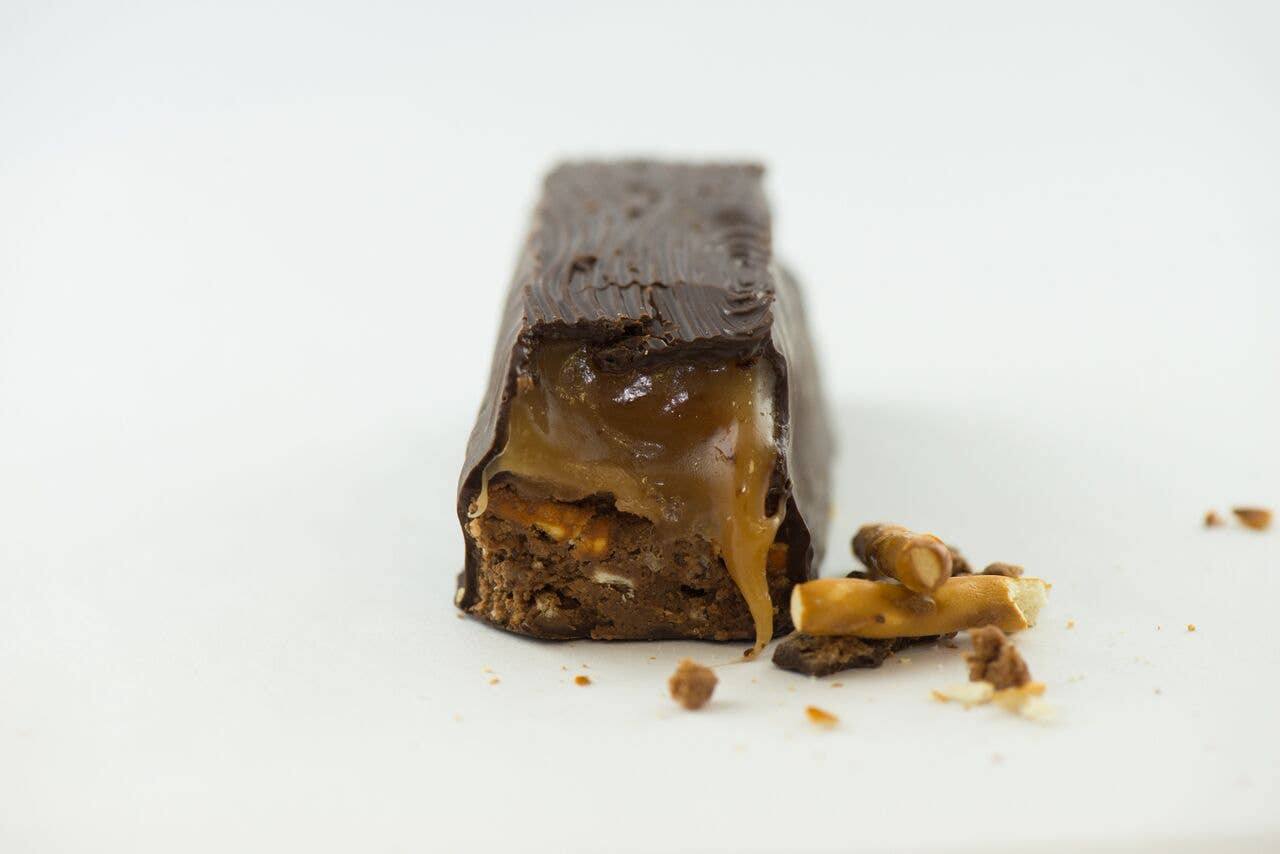 Mayana Chocolate - Wholesale Chocolate Bar - Kitchen Sink Bar2