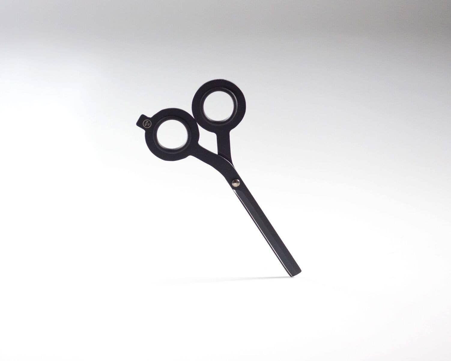 HMM - Wholesale Scissors - Black Scissors2