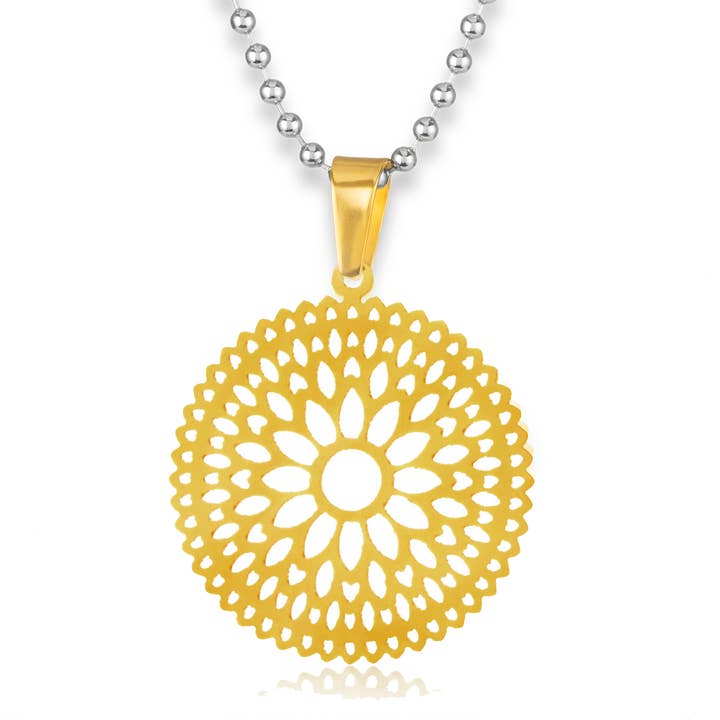 Pendentif floral en acier inoxydable plaqué or pour la vente par West Coast Jewelry