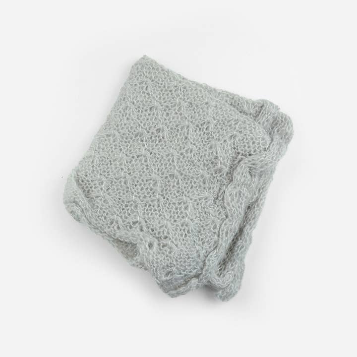 The Blueberry Hill – Großhandel Bettdecke – Kind & Baby – Tragetuch | Mohair Handgestrickte Babydecke