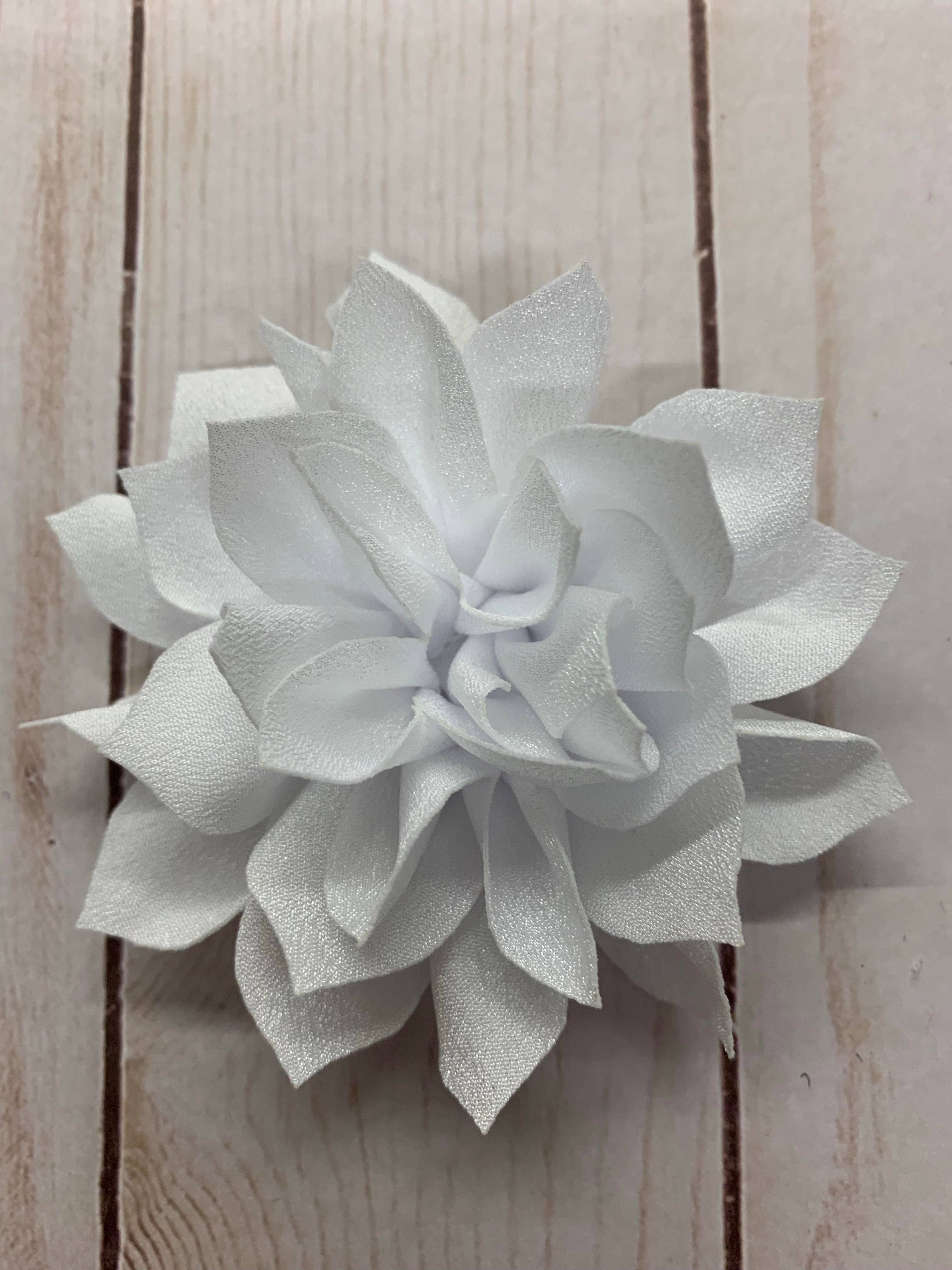 Rachel's Ribbons - Wholesale Hair Clip - Kids - Lily Flower Clip - Medium0