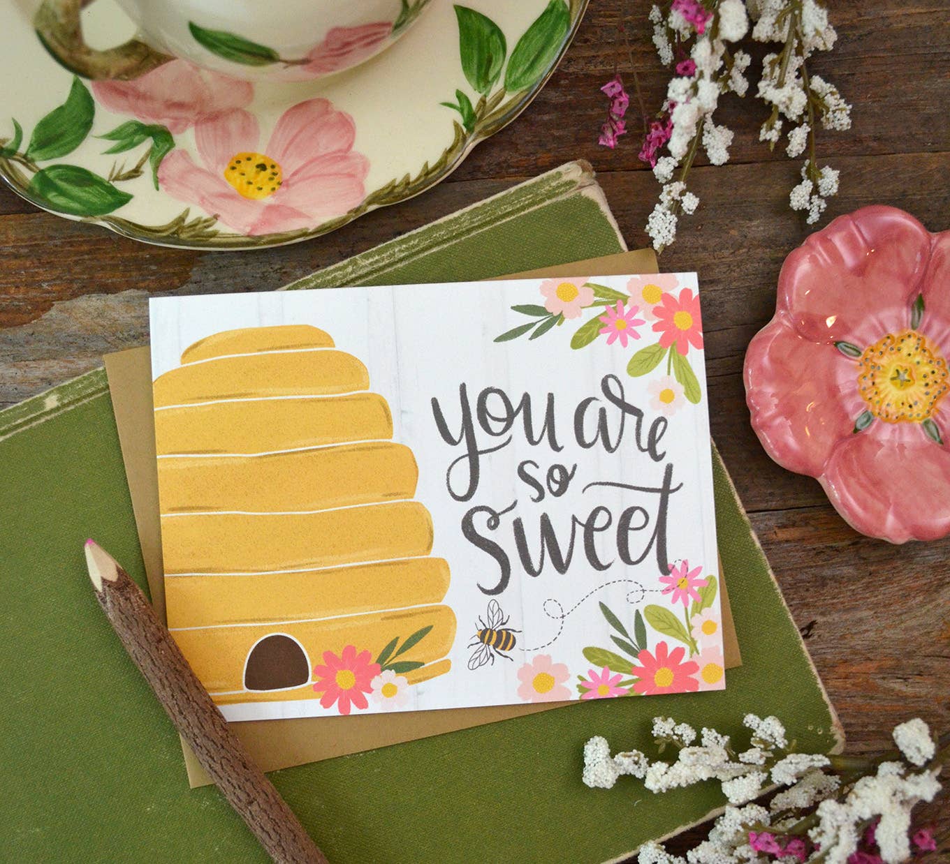 Pen & Paint – Engroshandel Kærlighedskort – Du er så sød, Bikube, Honning Bee Card3